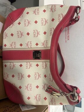 MCM Cream and Pink Logo Hobo Shoulder Bag